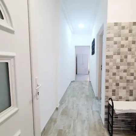 Apartmans Nejra3 Sa Bazenom דירה