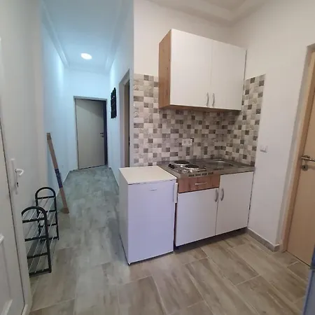 Apartmans Nejra3 Sa Bazenom *